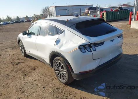 2024 Ford Mustang Mach-E Premium z USA, uszkodzony, nr VIN 3FMTK3SU8RMA04666